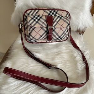 Burbery Canvas Authentic crossbody EUC